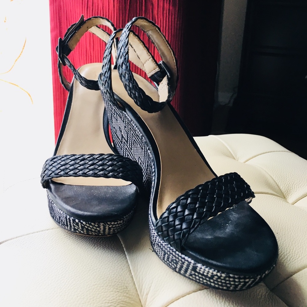 Ann Taylor Wedges